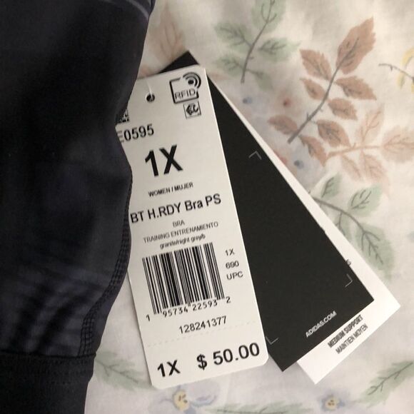 Adidas x Peloton Digi Motion Heat Ready Believe this Bra Size 1X NWT Bla… - Picture 3 of 5